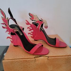 Cape Robbin, Sandals